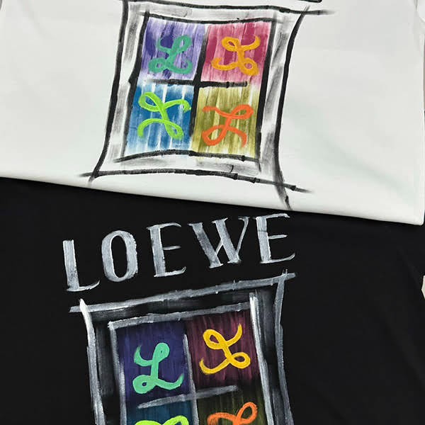 売上総額１位！ロエベ コットンワイドTシャツ 偽物 log30726